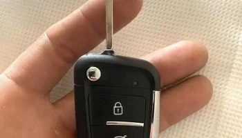 Chei auto Sibiu - Deblocare auto chei pierdute, Copiere chei cu cip, Reparatie contact auto, Anulare imobilizator - Sibiu