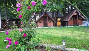 La Căsuțe Pestișani - Peștișani
