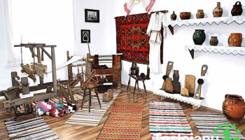Muzeul etnografic La Mosu si Maica Măderat - Maderat