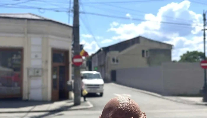 Atletul Albanez -  Gelato - Slatina