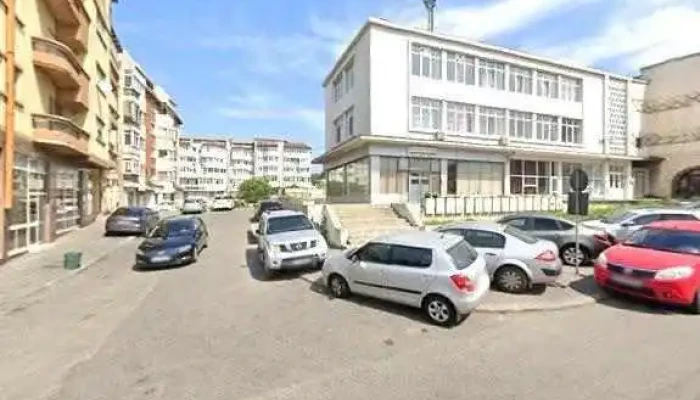 Atletul Albanez -  Street View Si 360deg - Slatina