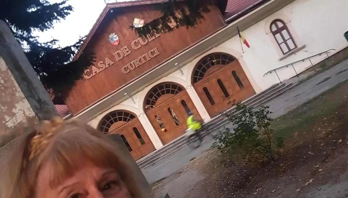 Casa De Cultura Curtici Număr - Curtici