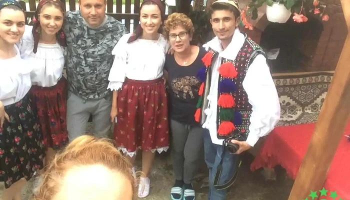 Casa Ionela Petreus De La Proprietar - Poienile Izei