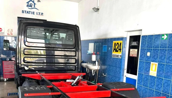 Casuta Albastra -    Service Auto Itp Petrosani Vulcanizare Incarcare Freon Auto Geometrie Roti Petrosani Cum Să Ajungi Acolo - Petroșani