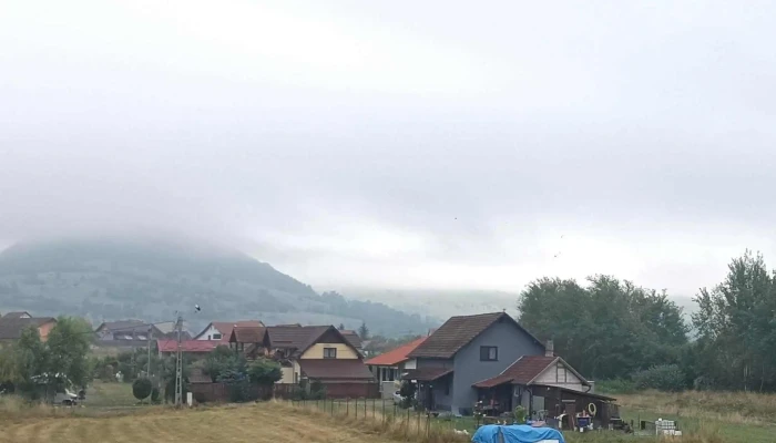 Complex Turistic Lac Sarat Ideciu Bai Telefon - Ideciu Băi