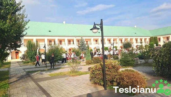 Complexul Muzeal Bistrita Nasaud Videoclipuri - Bistrița