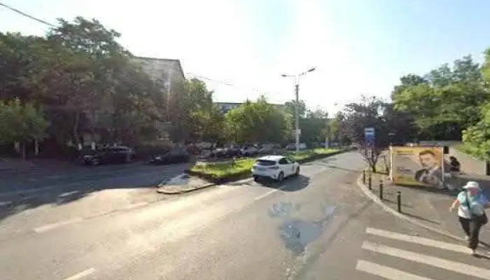 Copiere Chei Auchan Crangasi -  Street View Si 360deg - București