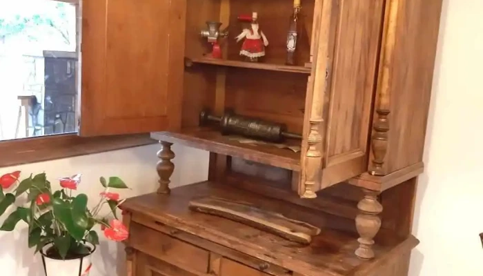 Cristache Macelaru Interior - Căciulați