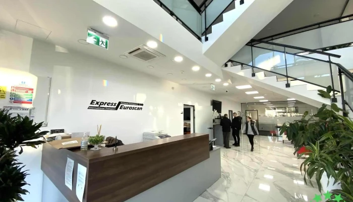 Express Euroscan -  Interior - Ipotești