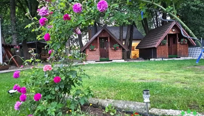 La Căsuțe Pestișani - Peștișani
