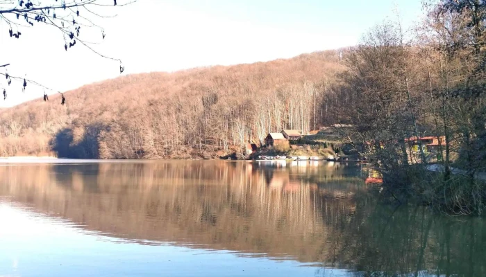 Lacul Dognecea -  Videoclipuri - Romania
