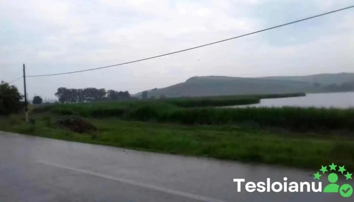 Lacul Valeni -  Videoclipuri - Romania