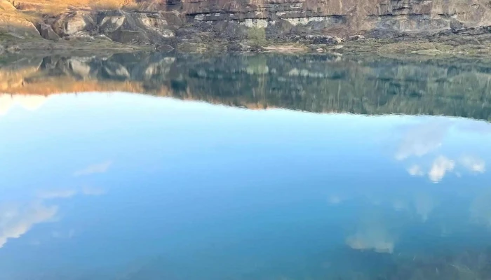 Laguna Albastra Recenzii - Cuzap
