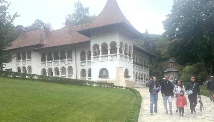Manastire Romana Unita Greco Catolica Cum Să Ajungi Acolo - Prislop