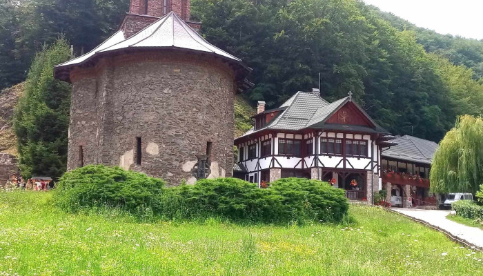 Manastire Romana Unita Greco Catolica Număr - Prislop