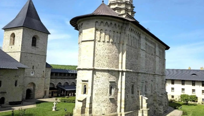Manastirea Dragomirna Cele Mai Recente - Dragomirna