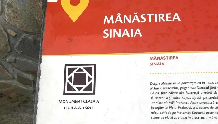 Manastirea Sinaia Instagram - Sinaia