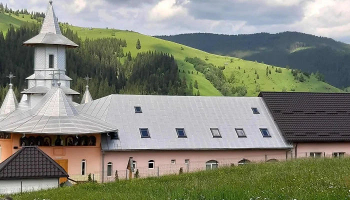 Manastirea Stefan Cel Mare Si Sfant Ciocănești - Ciocănești