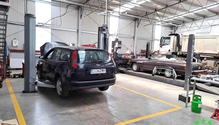 Mti Anvelope Castrol Service - Principala