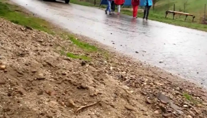Oras Urlati Videoclipuri - Romania