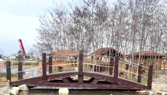Parcul Ferma Ancutei Fotografii - Căciulați
