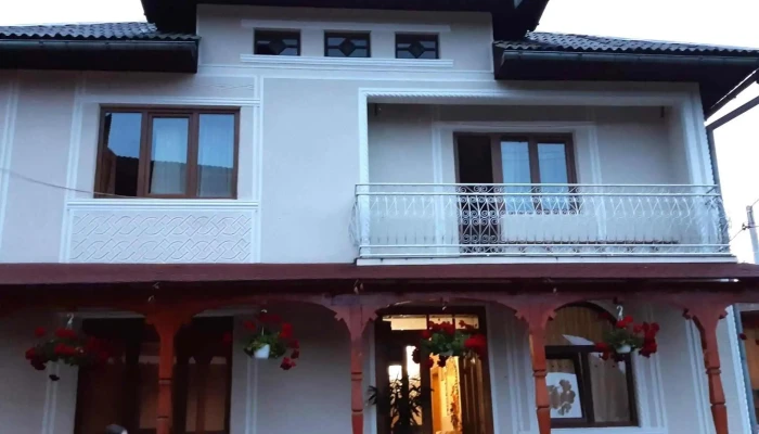 Pensiunea Casa Iulia -  Adresă - Poienile Izei