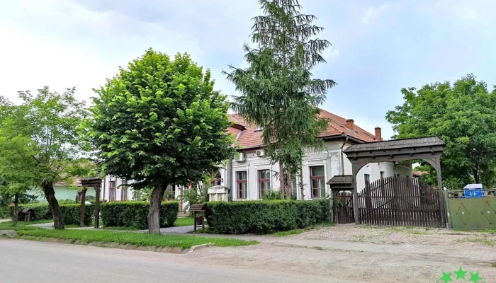 Primăria Chichiș - Chichiș 527075