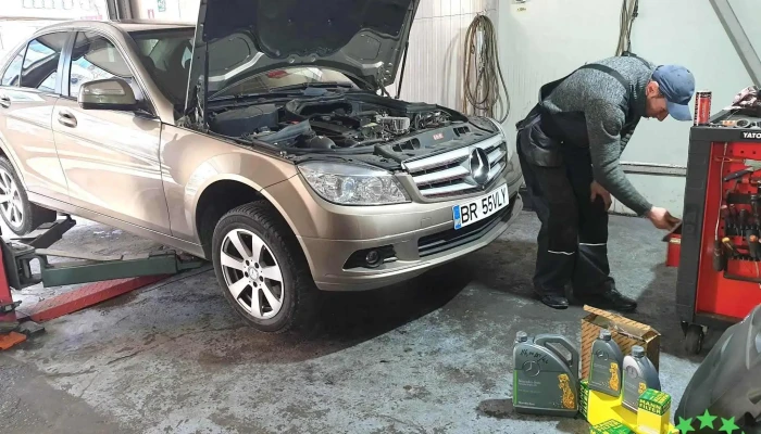 Service auto M Garage - Brăila 810435