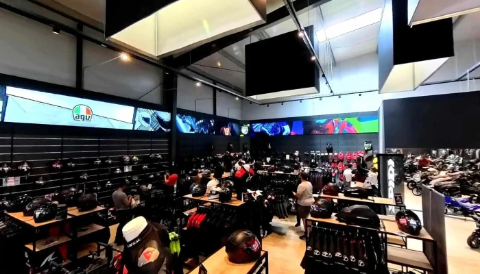 Showroom MotoMus - Bucuresti - Str. Ciobanului 59