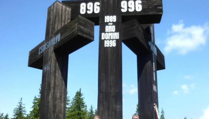 Triple Cross -  Unde - Miercurea Ciuc