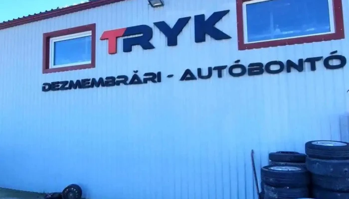 Tryk autóbontó - Ghelința 527090