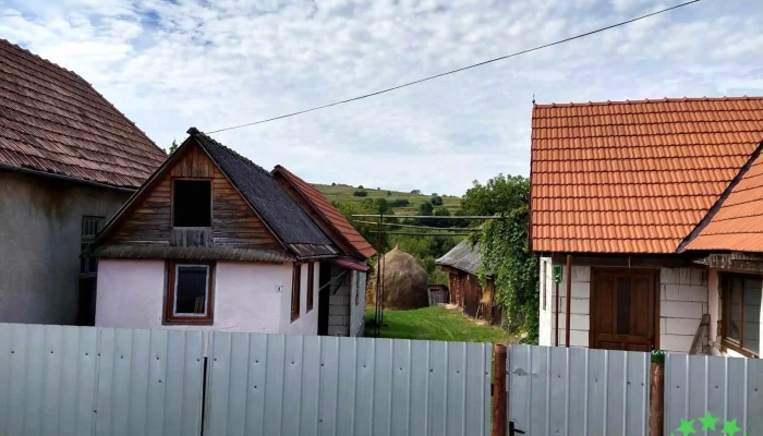 Urisiu De Sus -  Locație - Urisiu De Sus