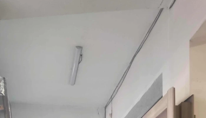 Usi Interior Lemnusi Metalice Scor - Suceava