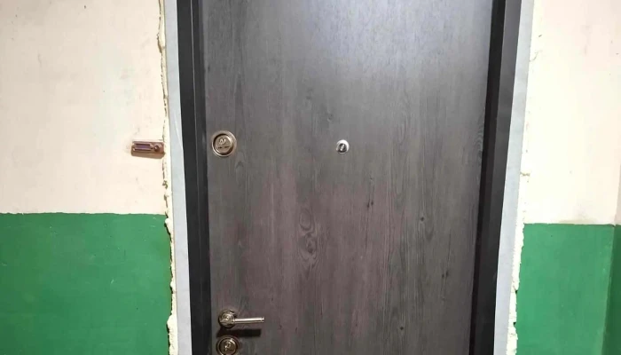 Usi Metalice Apartament cu Montaj Bucuresti - București